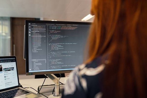 Décrochez votre prochain emploi : les meilleures opportunités pour ingénieurs en informatique en France
